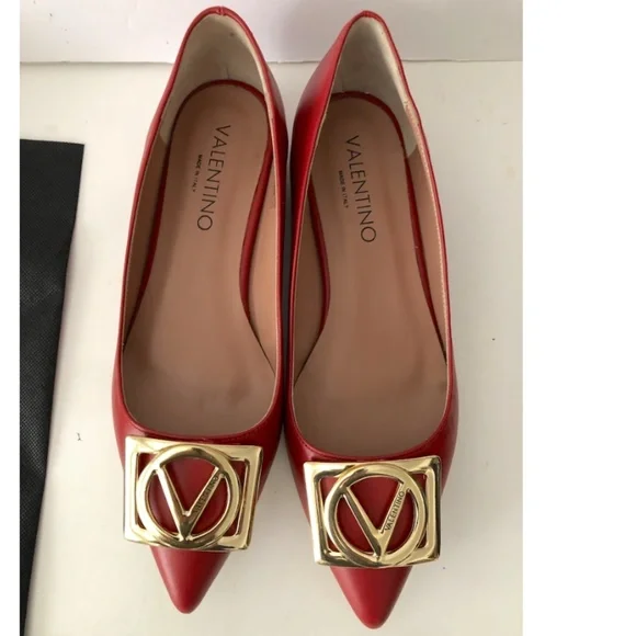 VALENTINO BY MARIO VALENTINO Flora Logo Buckle Pointed Toe Flat - Picture 6 of 11